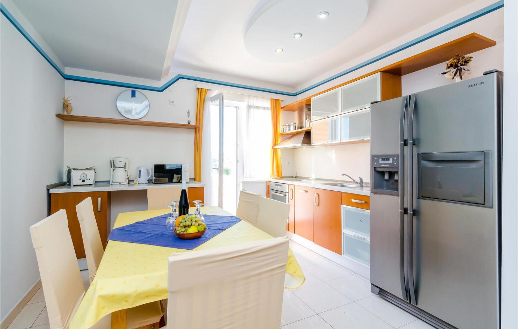 Gorgeous Apartment In Slano With Kitchen Экстерьер фото